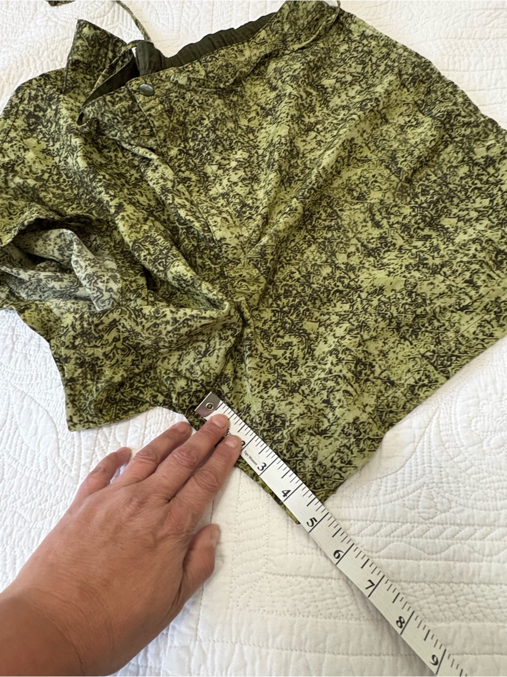 Catalina Olive Green Printed High-Waist Shorts - Picture 3 of 5